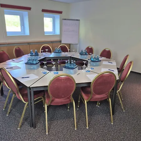 Panorama Im Erzgebirge Otel 3*