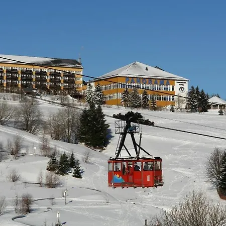 Otel Panorama Im Erzgebirge Oberwiesenthal
